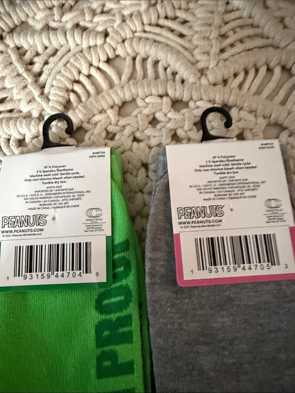 Peanuts Snoopy Women Crew Socks - Green Clover